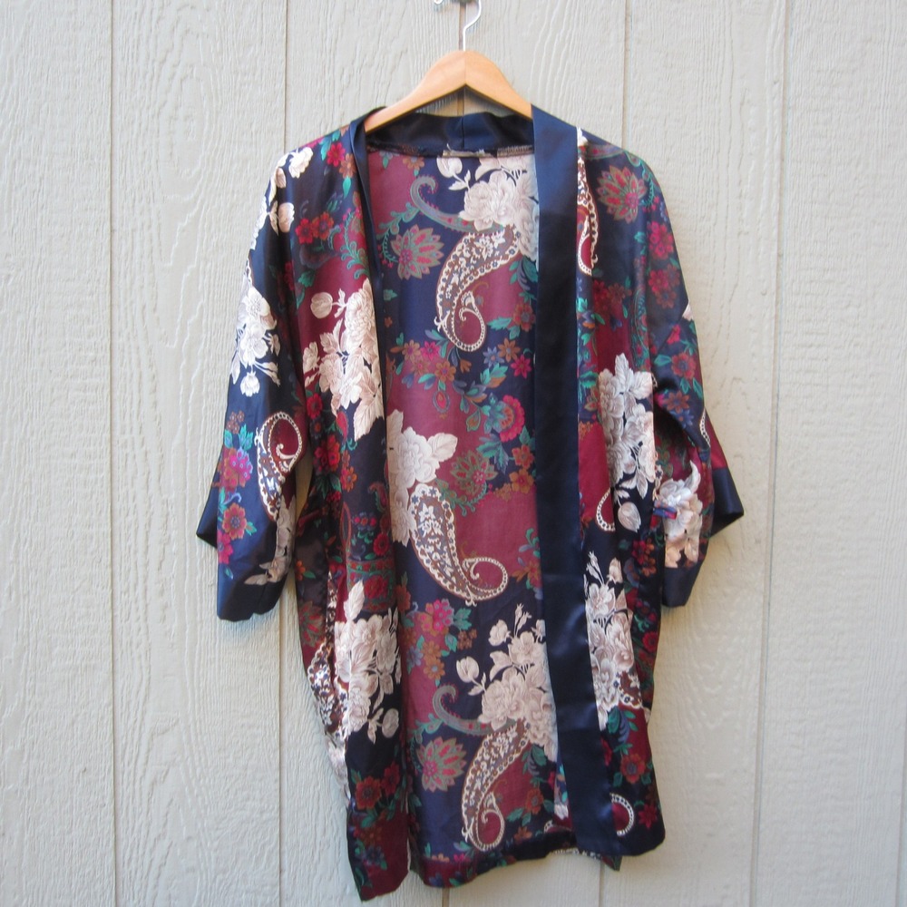 Satin Kimono Robe womens one size Asian-inspired Art to wear Floral Burgundy P